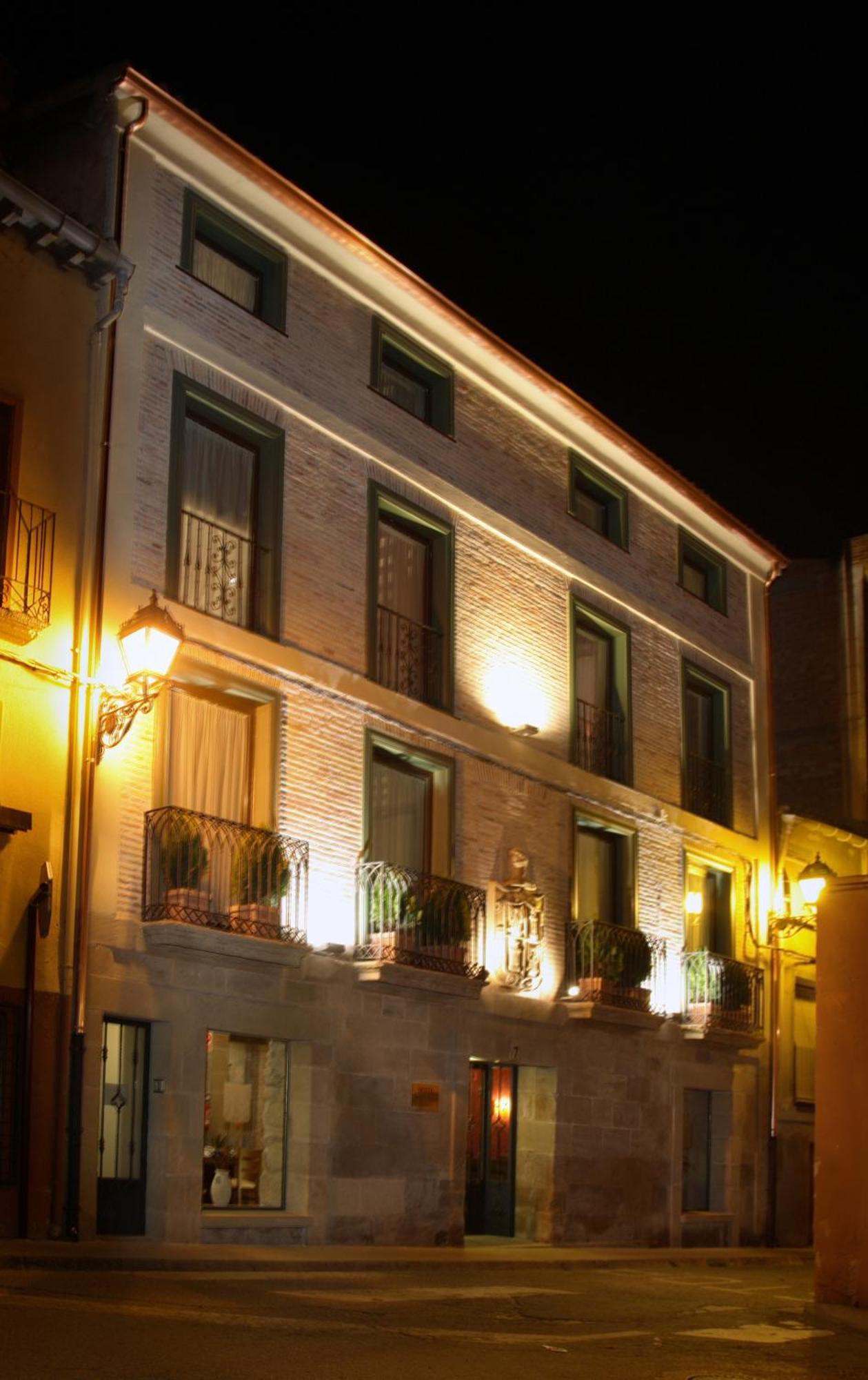 Hotel Duques De Нахера Экстерьер фото