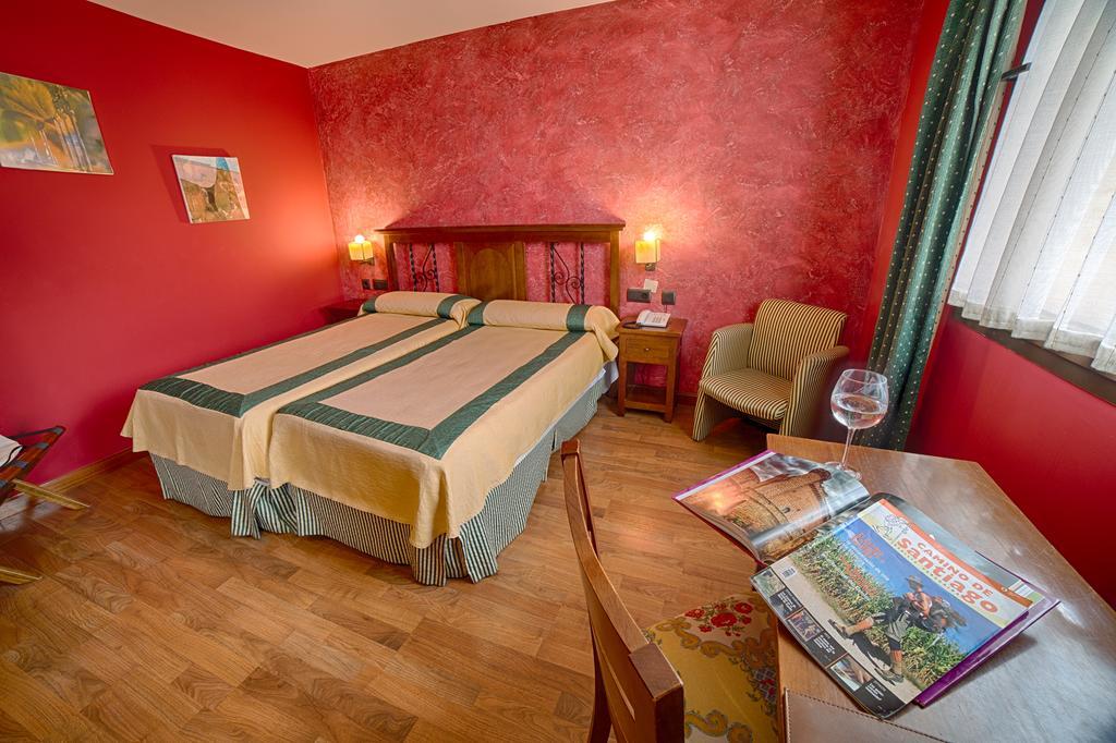 Hotel Duques De Нахера Экстерьер фото